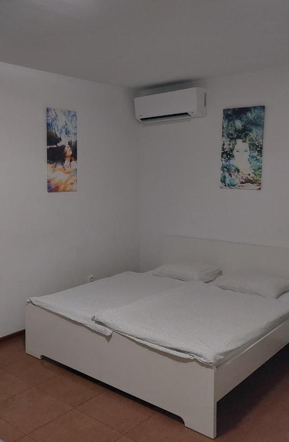 Apartman - Sukromie V Meste Bratislava Eksteriør billede